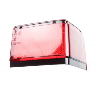 RH rear wing tail lens (red)