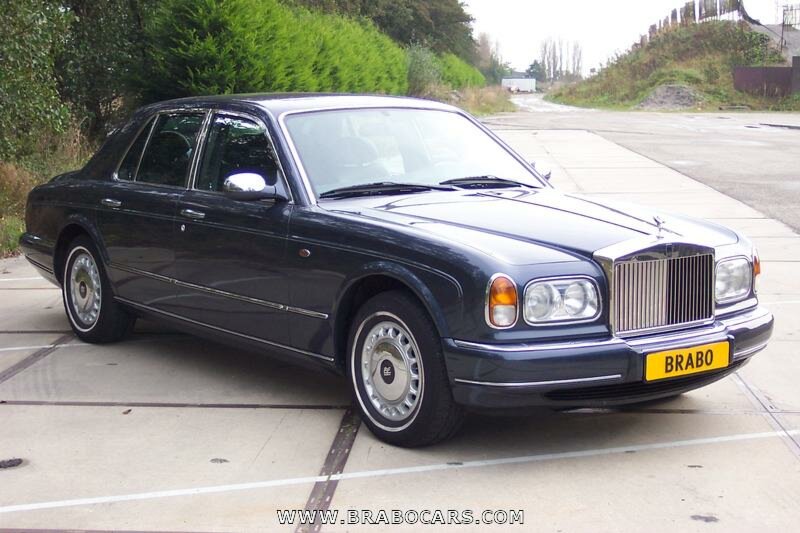 Lot 35  1998 RollsRoyce Silver Seraph