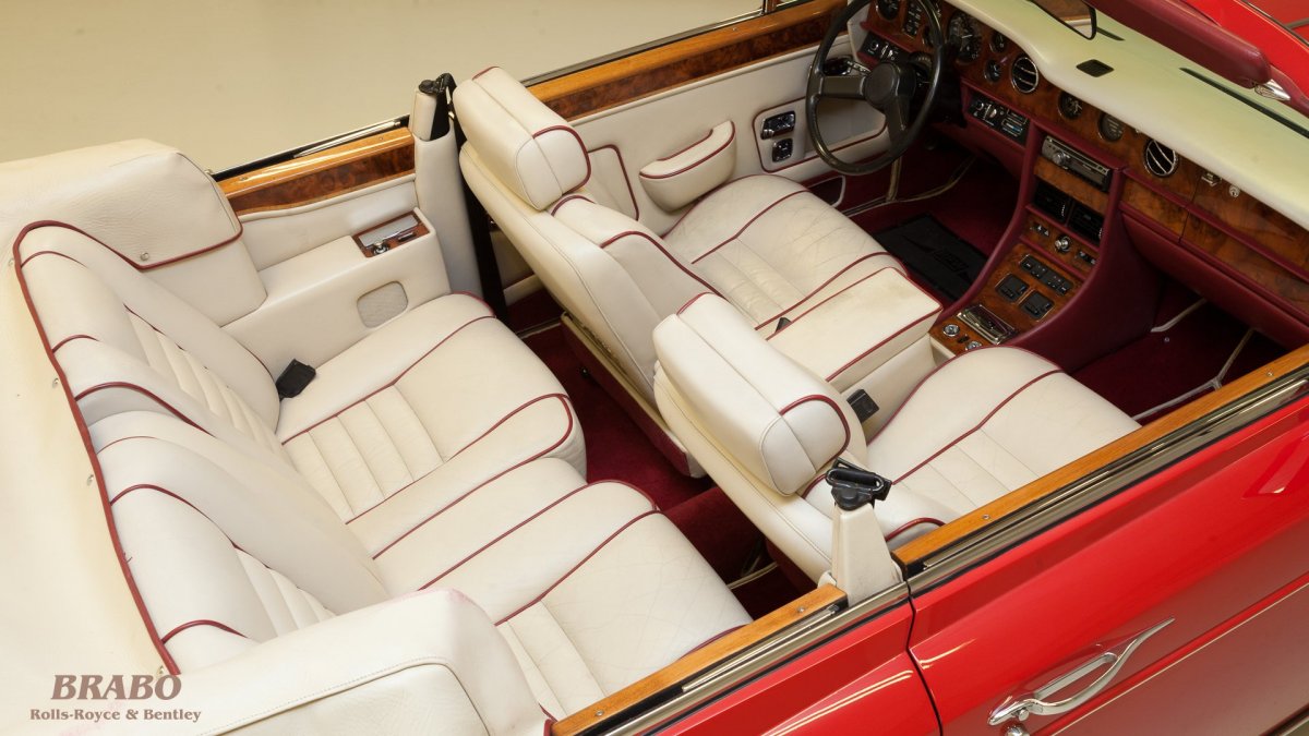 Rolls-Royce Corniche II