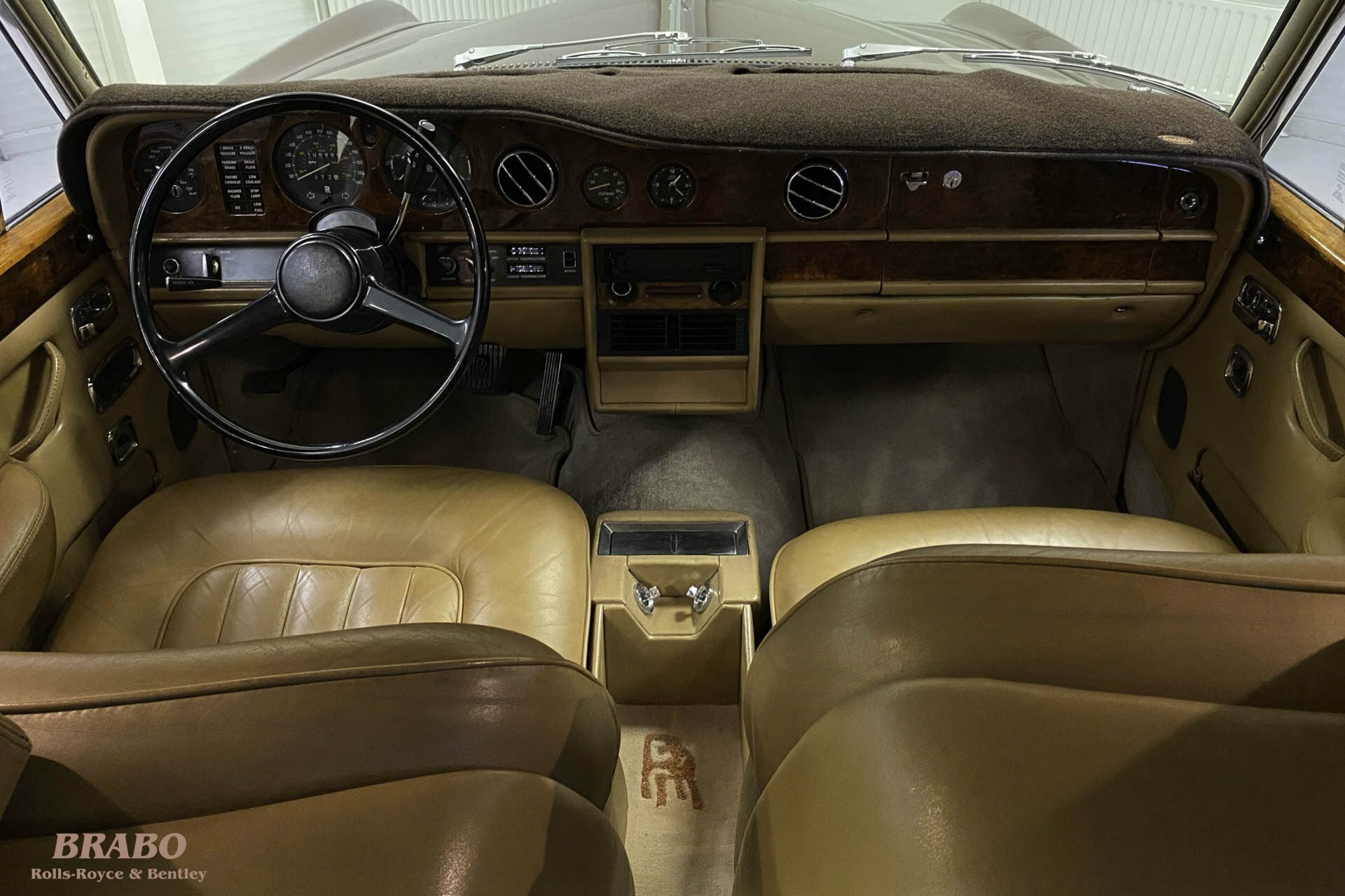 Elegant 69 RollsRoyce  Mint2Me