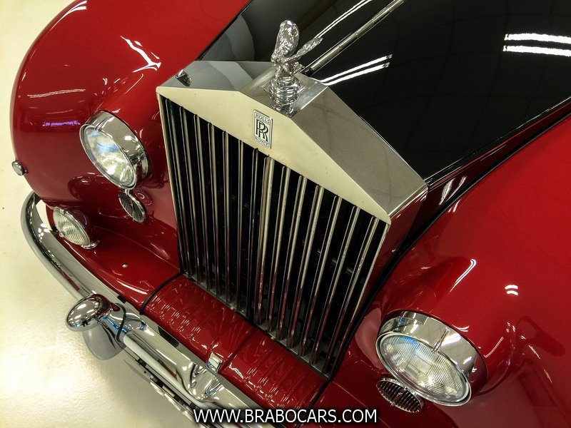 Rolls-Royce Silver Wraith